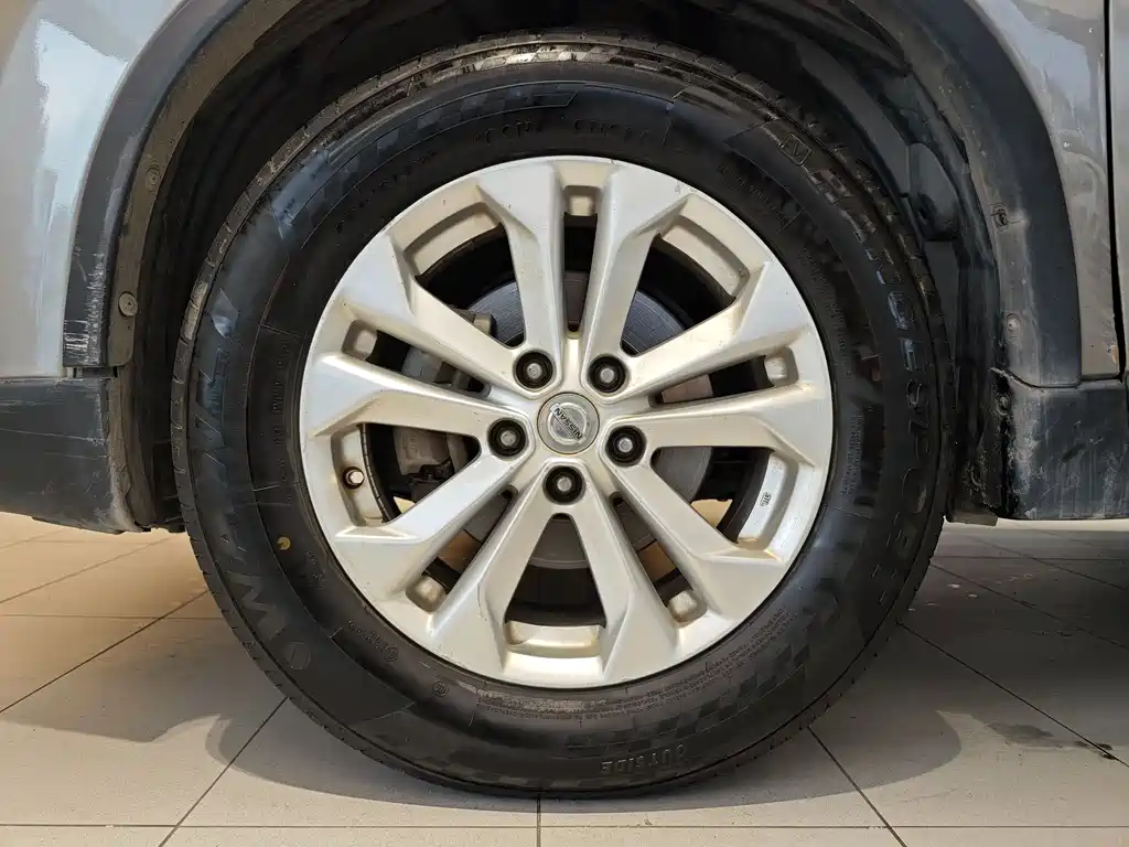 Nissan X-Trail 2014 2.5L CVT Premium 4WD