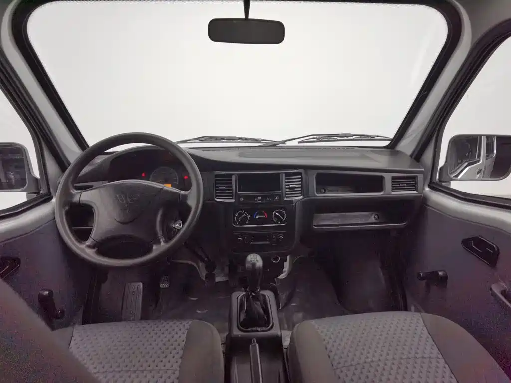 Wuling Zhiguang — миниатюра 5
