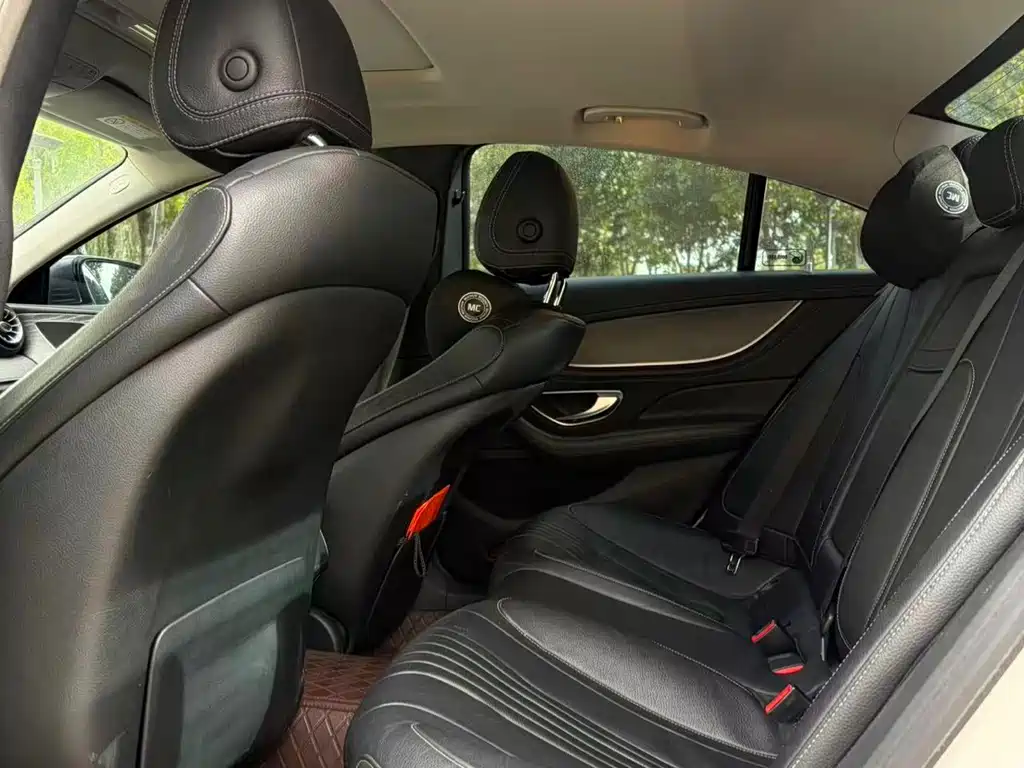 Mercedes-Benz CLS — миниатюра 8