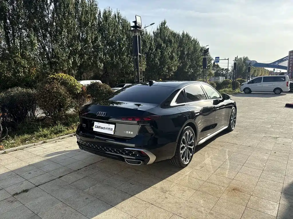 Audi A6L — миниатюра 4