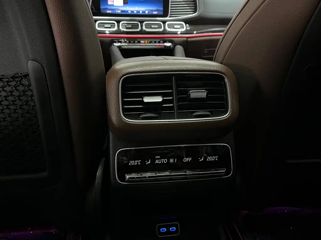 Mercedes-Benz GLE (Import) — миниатюра 11