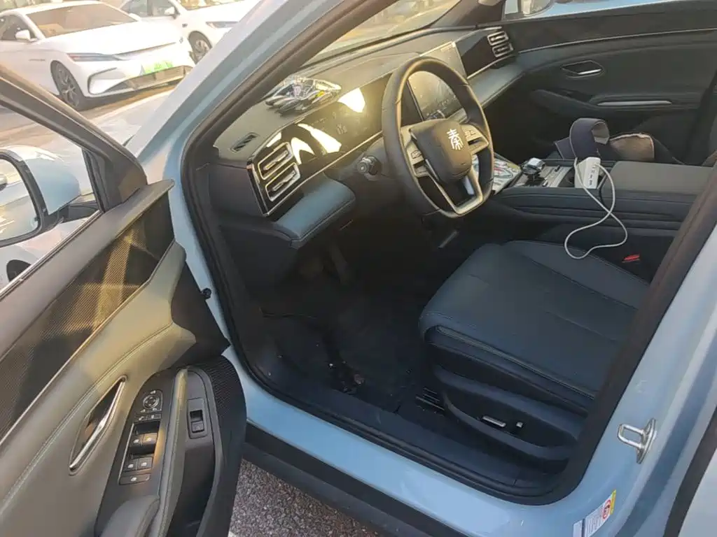 BYD Qin L — миниатюра 15