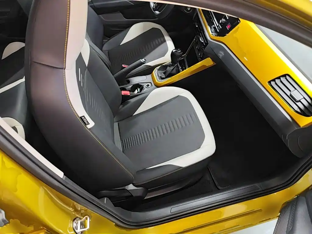 Volkswagen Polo — миниатюра 25