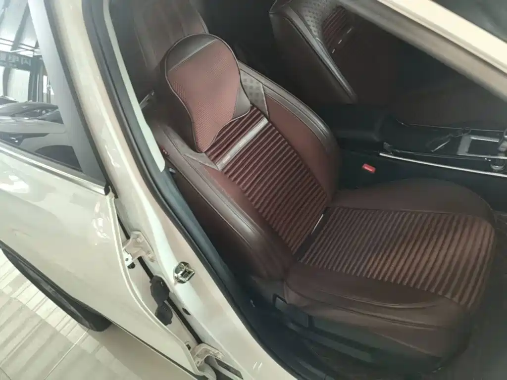 Kia Seltos — миниатюра 25