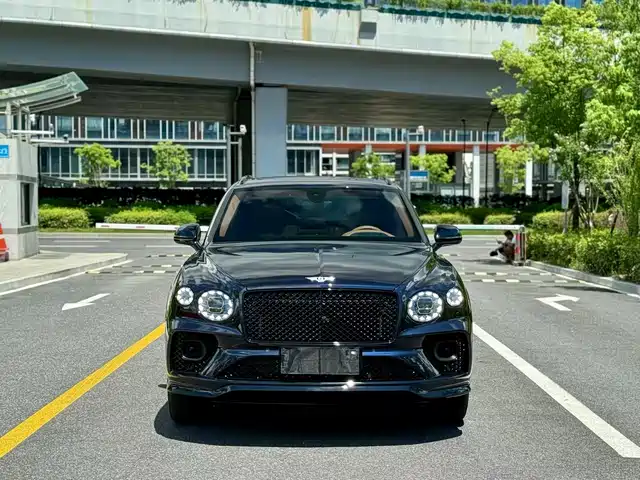 BENTLEY TIM YUE 2023