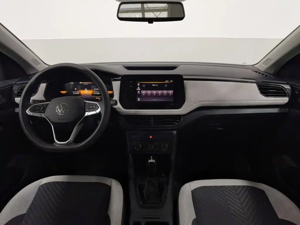Volkswagen Tharu — миниатюра 5