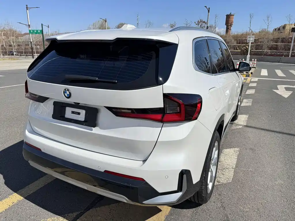 BMW X1 2023 sDrive20Li X