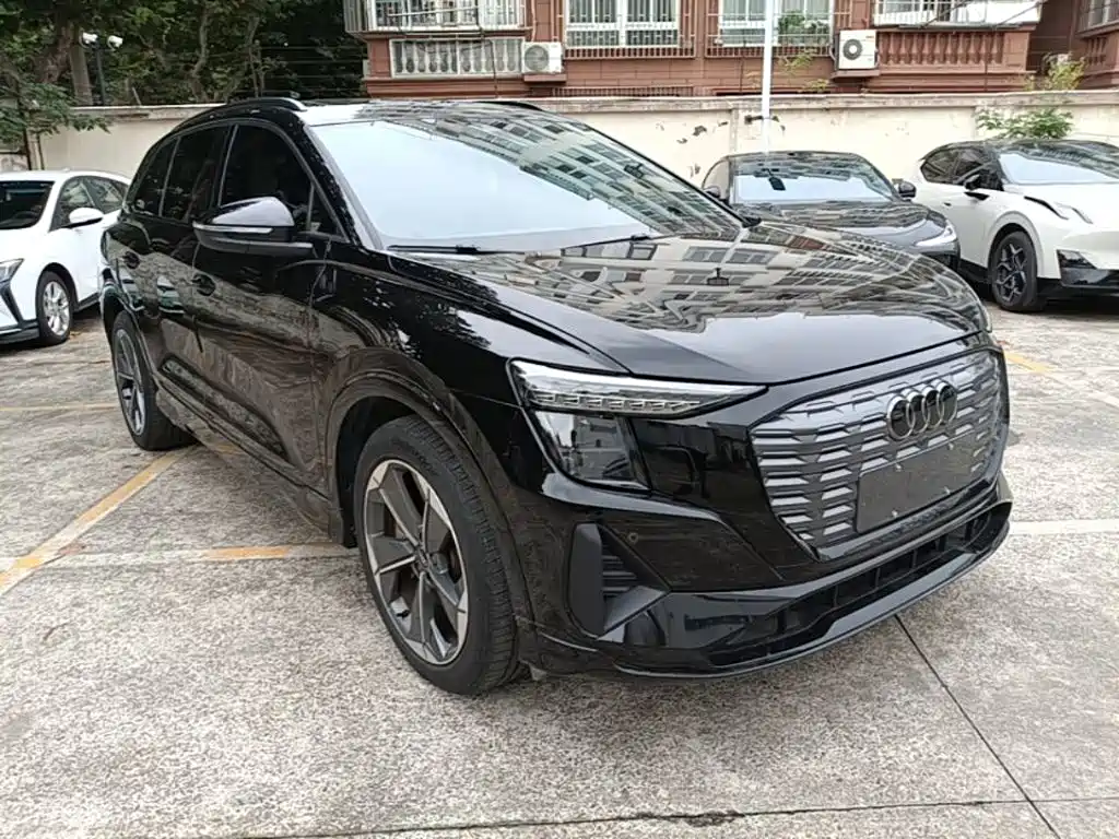 Audi Q5 e-tron — миниатюра 4