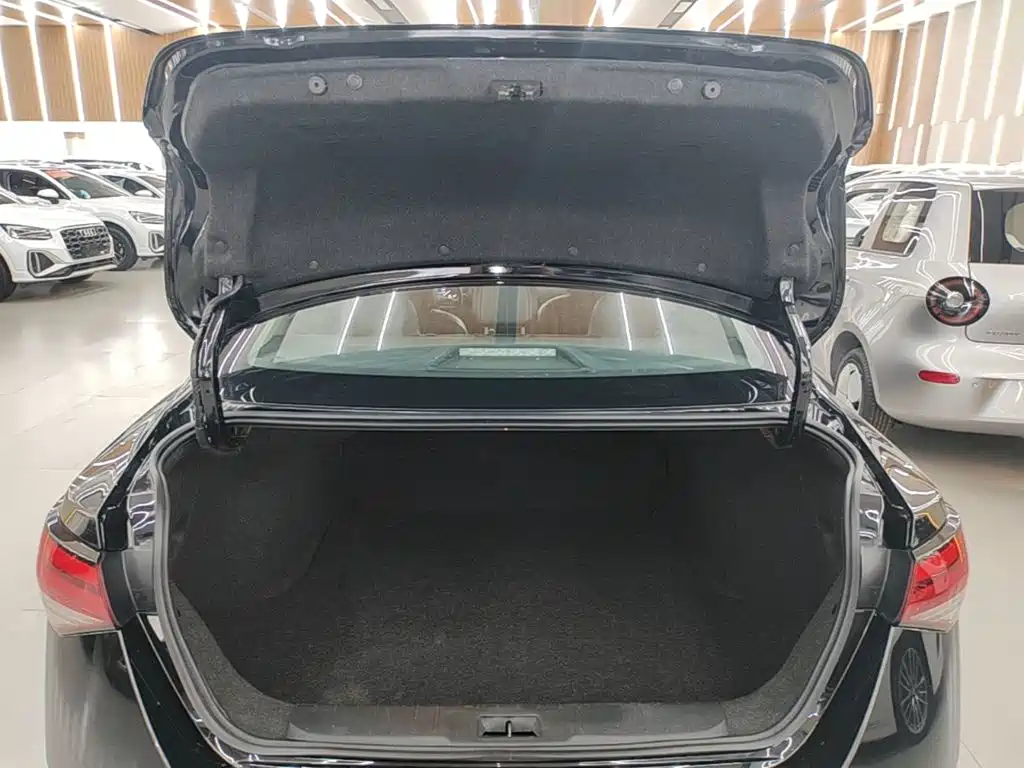 Nissan Sylphy — миниатюра 19