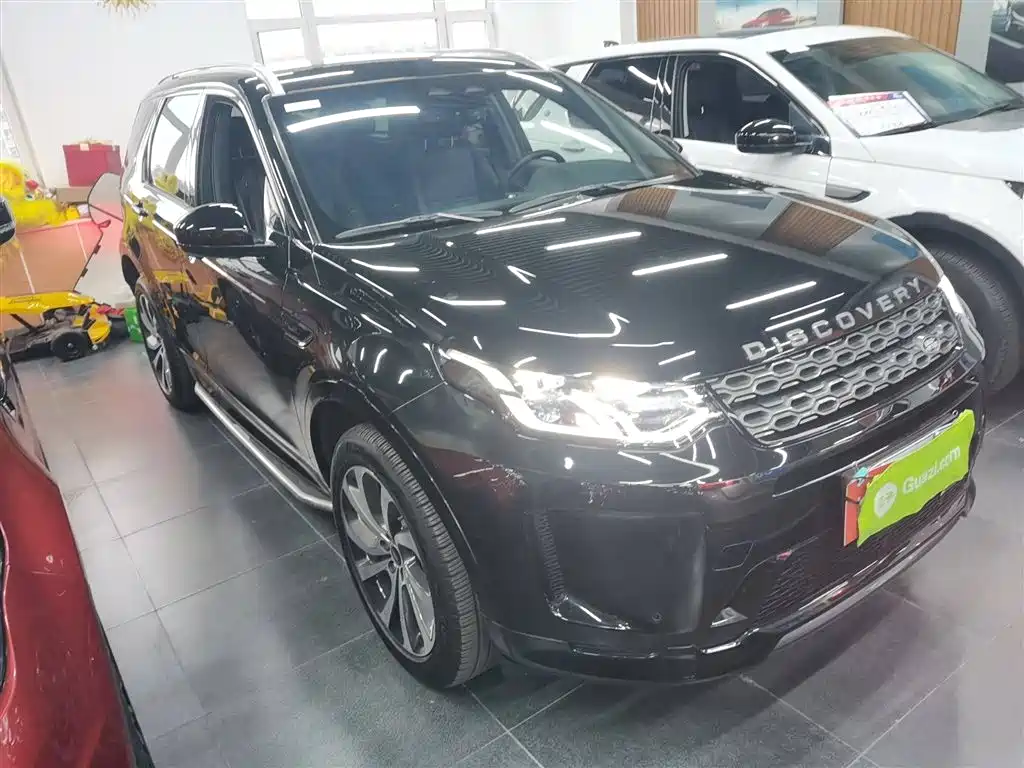 LAND ROVER DISCOVER NEW ENERGY SOURCES FOR SPORTS