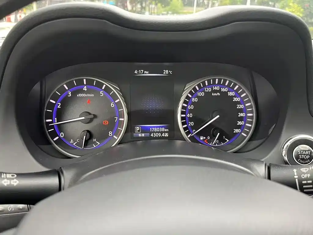 Infiniti Q50L 2015 2.0T Enjoy