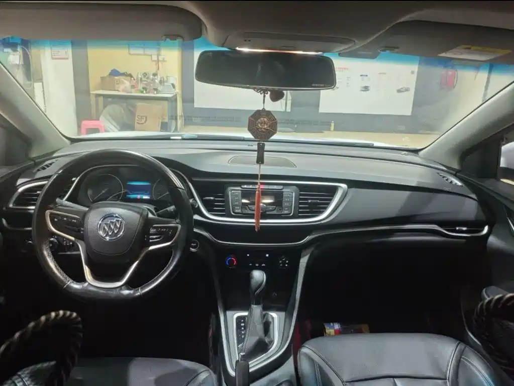 Buick Excelle — миниатюра 6