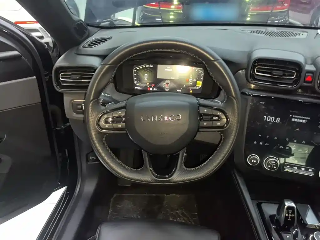 Lynk & Co 03 — миниатюра 11