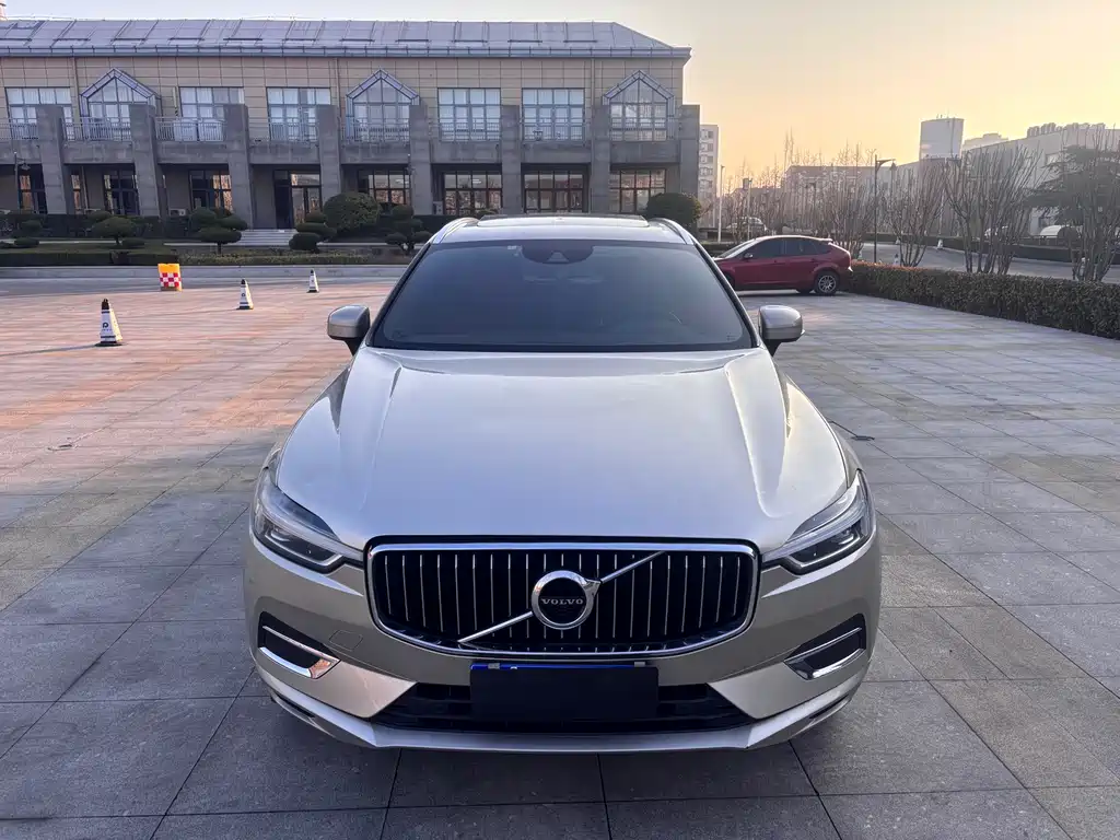 Volvo XC60 2021 T5 Luxury