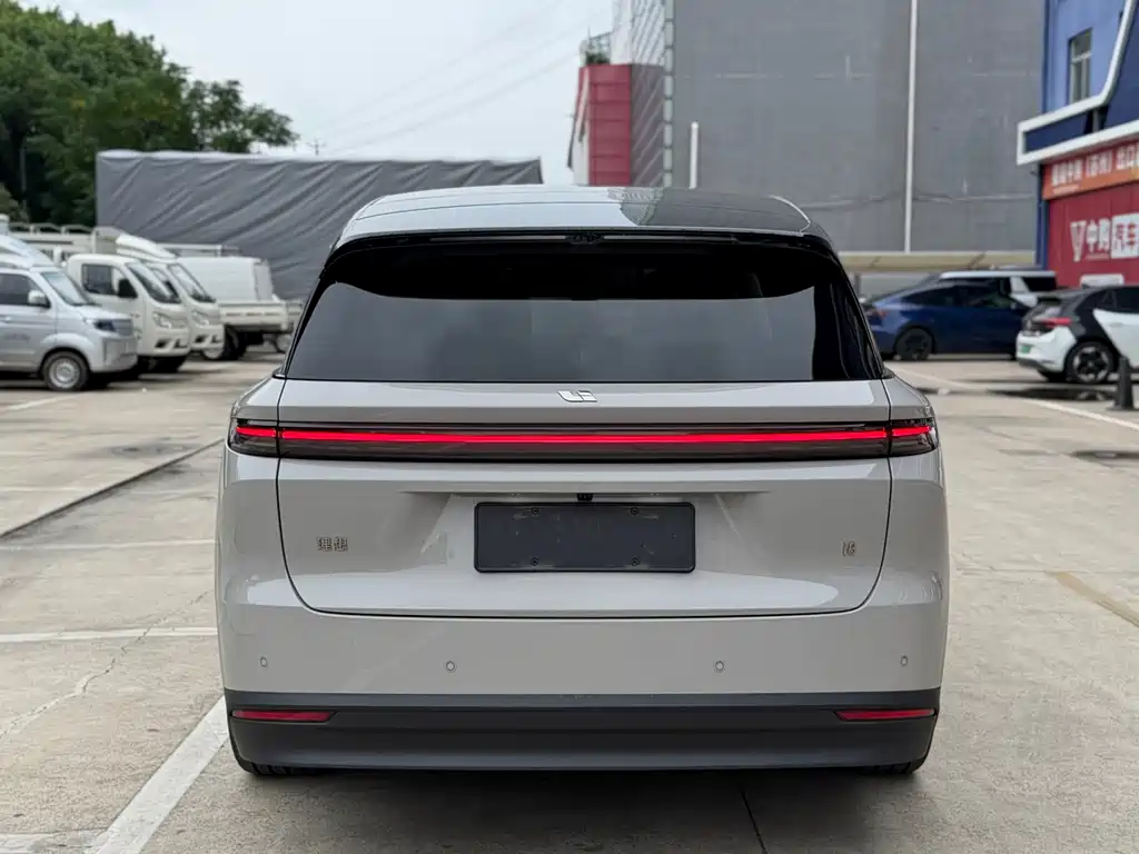 Li Auto Li i8 — миниатюра 17