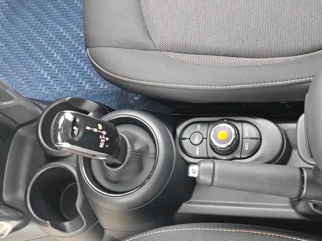MINI Mini — миниатюра 25