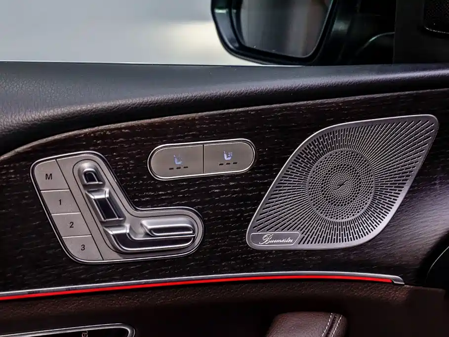 Mercedes-Benz GLE (Import) — миниатюра 12
