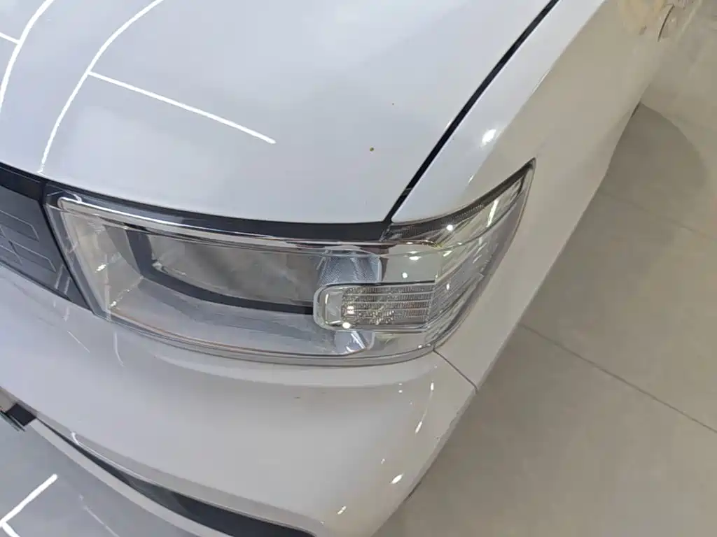Wuling MINIEV — миниатюра 24