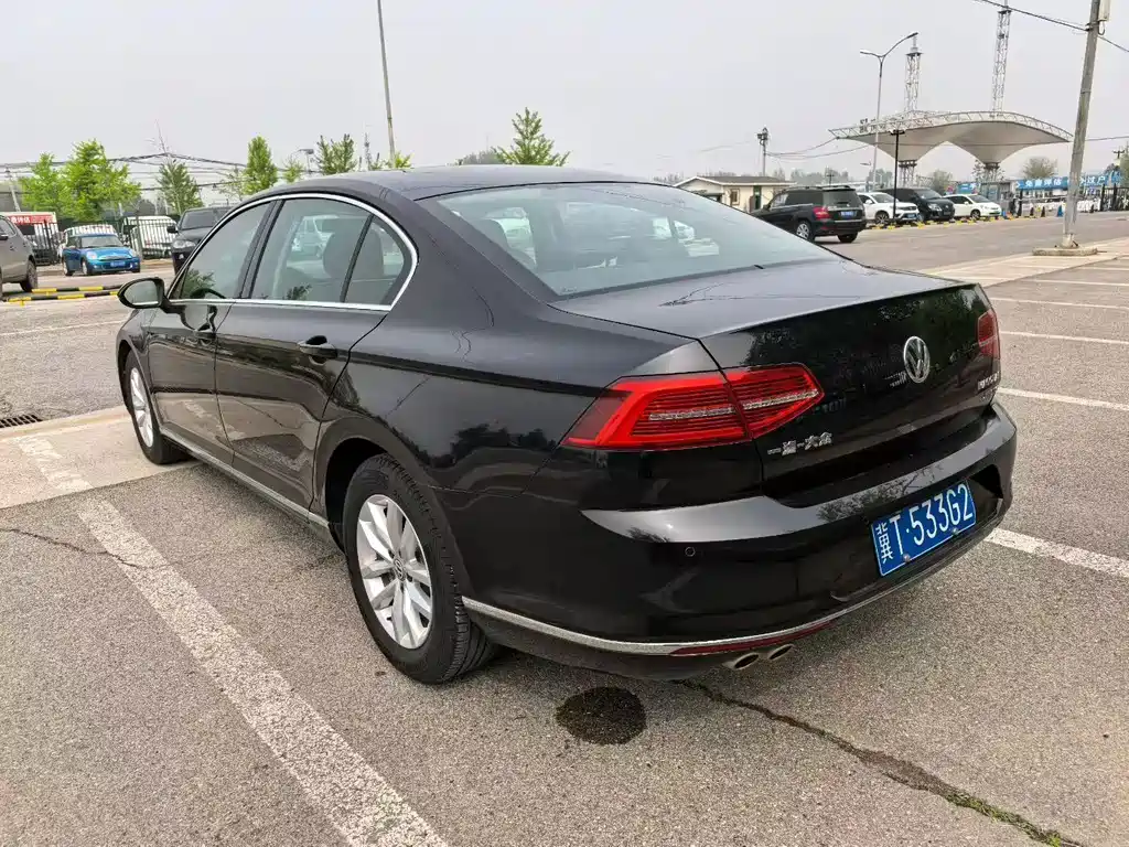 Volkswagen Magotan — миниатюра 4