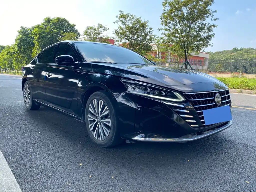 Nissan Teana — миниатюра 3