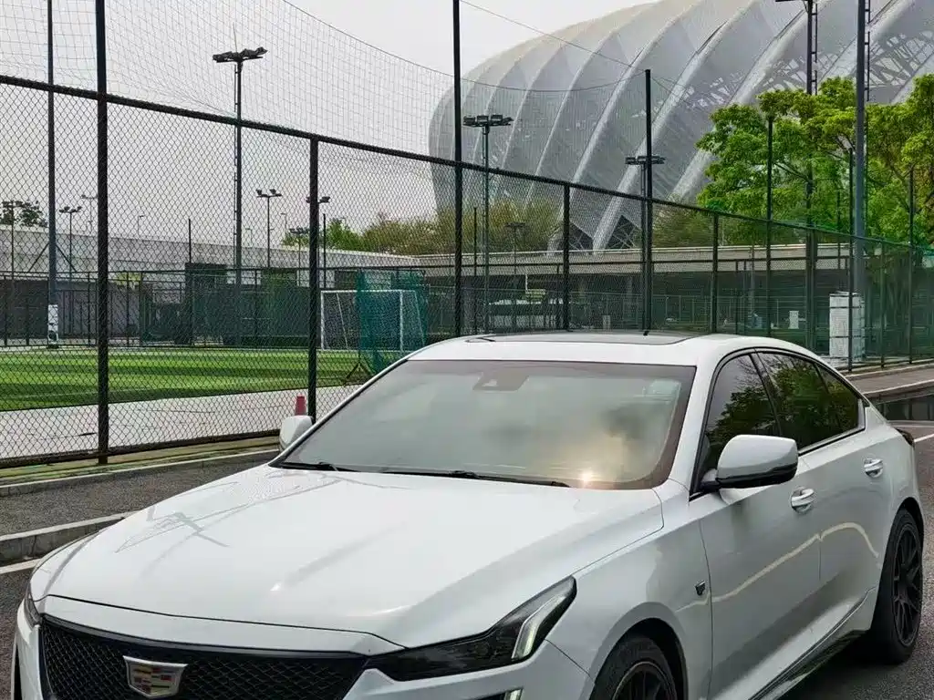 Cadillac CT5 2020 28T Platinum Gold Sport Edition