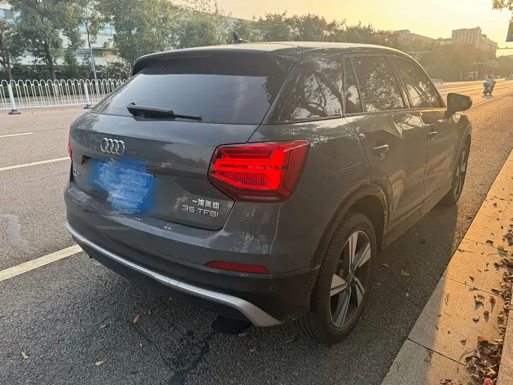Audi Q2L — миниатюра 10