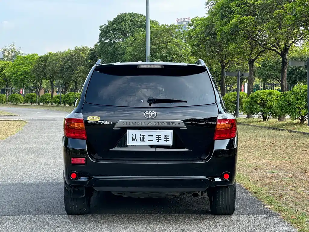 Toyota Highlander — миниатюра 6
