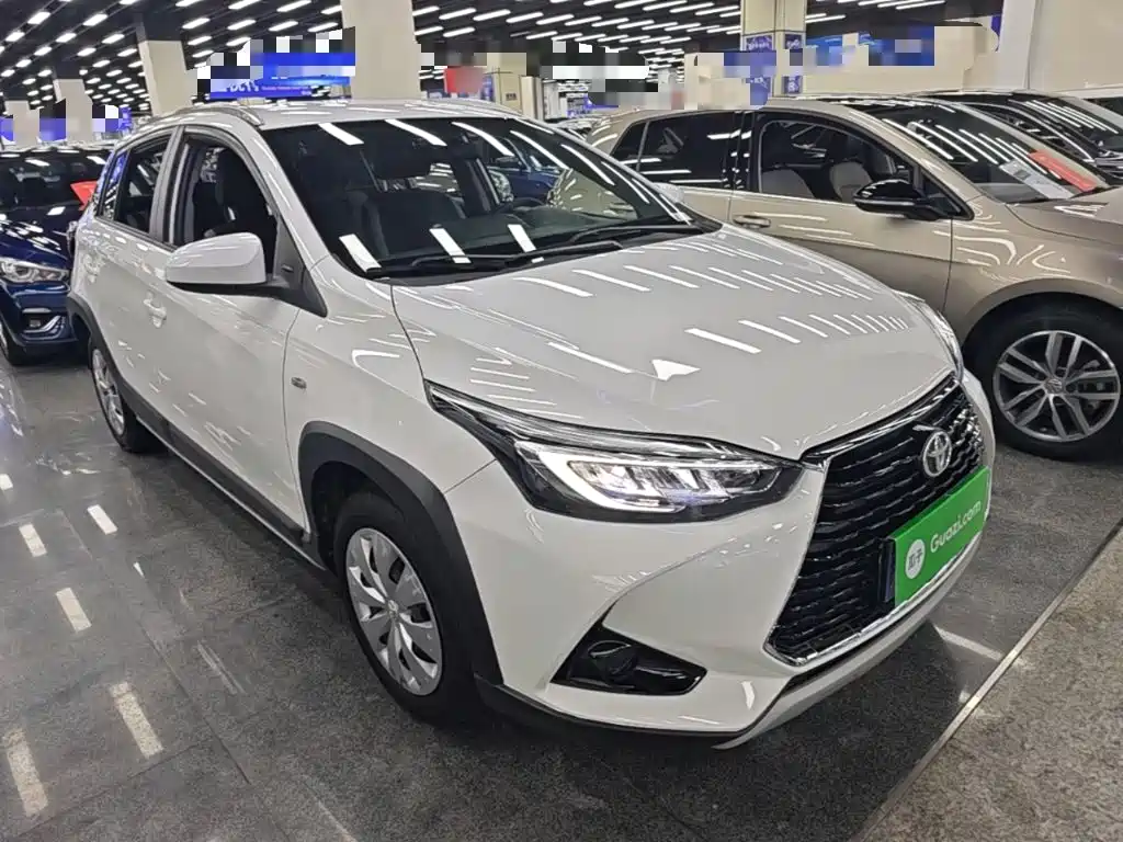 Toyota Yaris L — миниатюра 4
