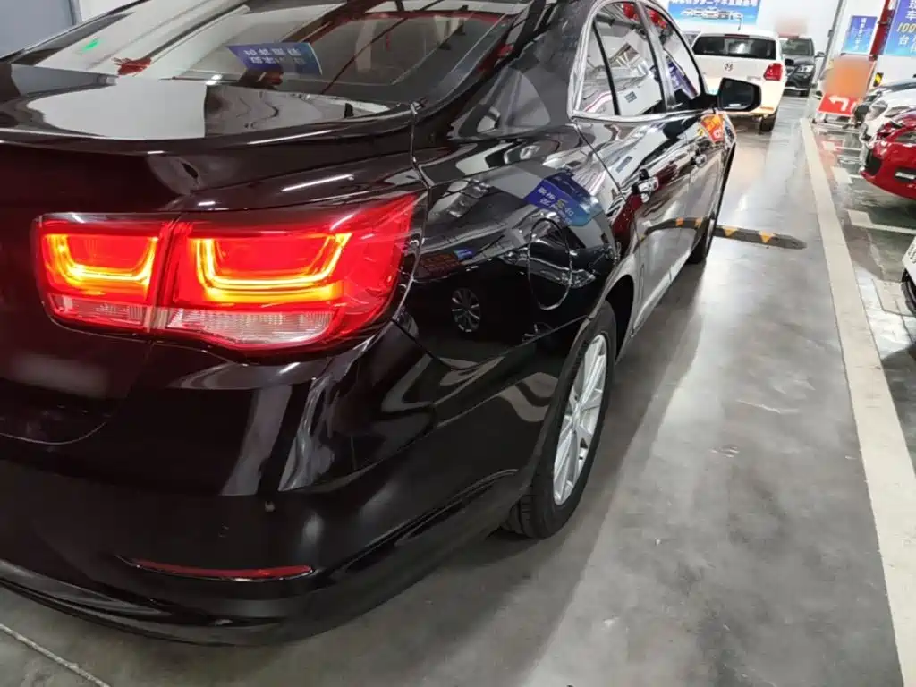 Chevrolet Malibu — миниатюра 8