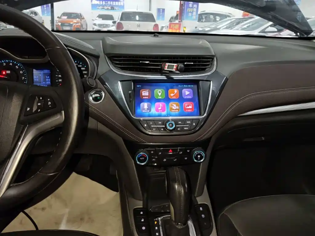 Chevrolet Malibu — миниатюра 13