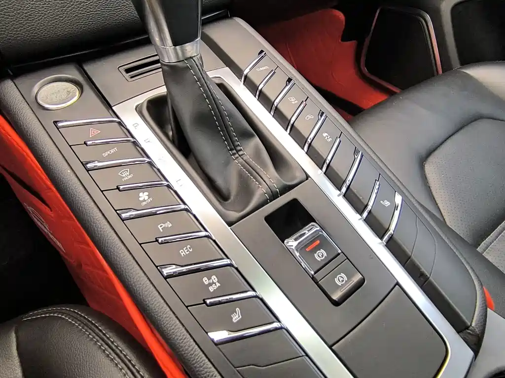 Zotye Zotye SR9 — миниатюра 16