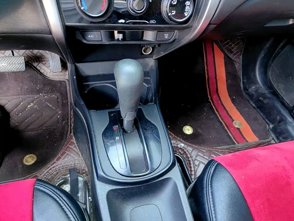 Honda City — миниатюра 14