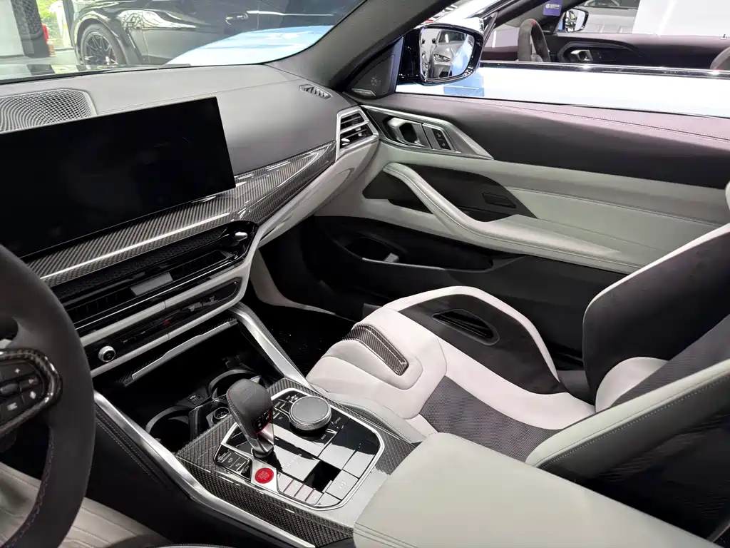 BMW M4 2024 M4 M xDrive