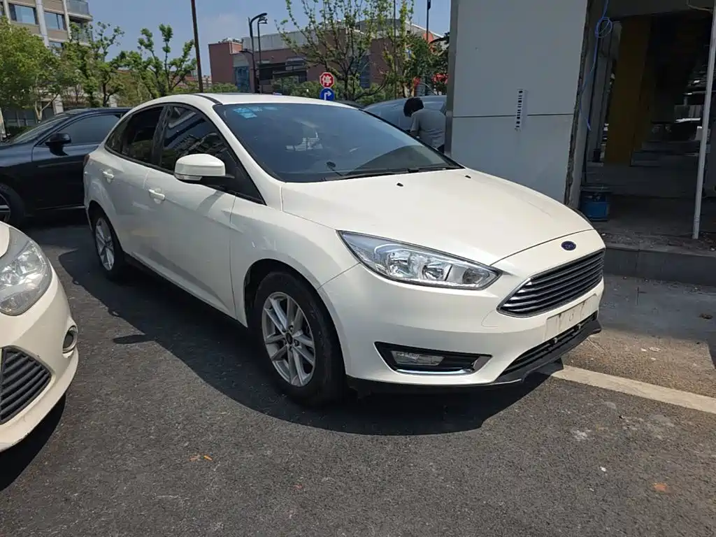 Ford Focus — миниатюра 4