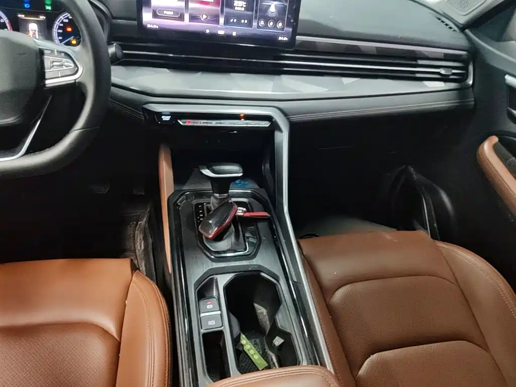 Geely Vision X6 — миниатюра 14