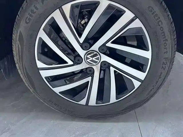 Volkswagen Lavida — миниатюра 16