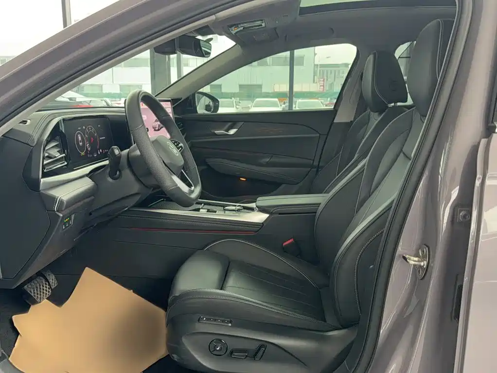Volkswagen Passat — миниатюра 12