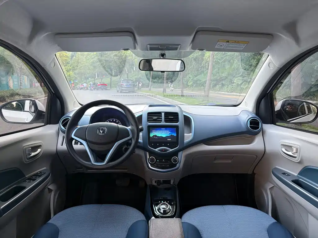 Changan Benben E-Star — миниатюра 10