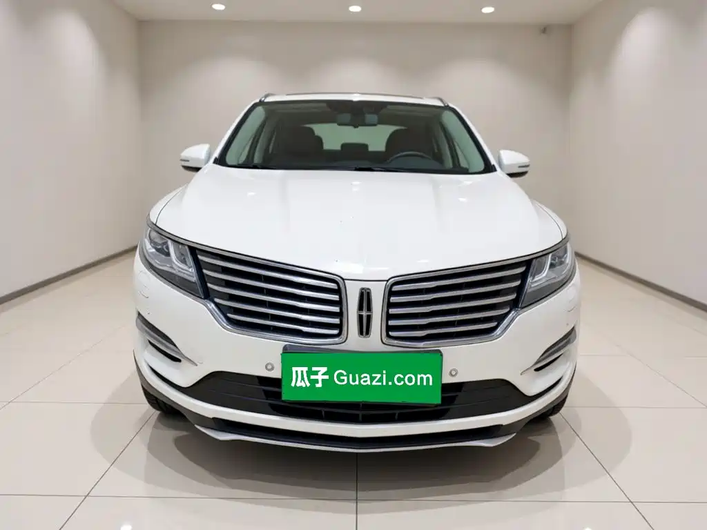 Lincoln MKC — миниатюра 24