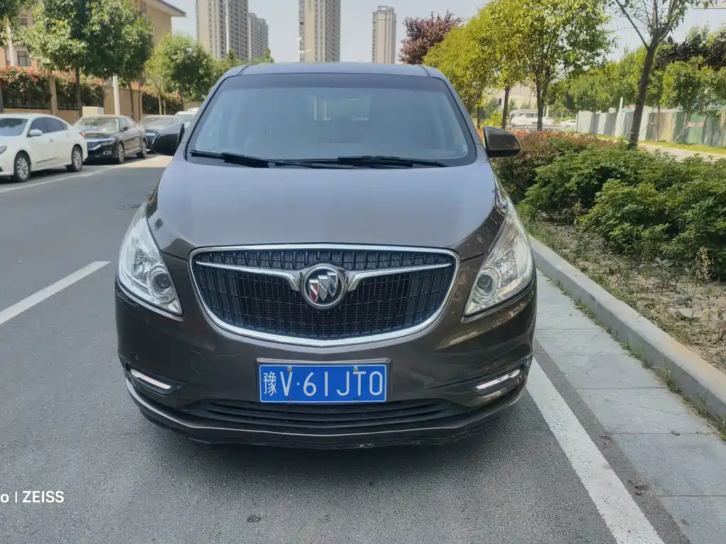 Buick GL8 — миниатюра 3