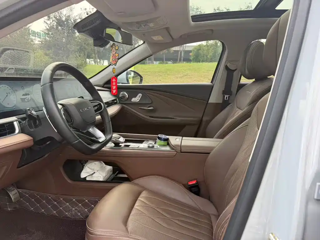 Chery Arrizo 8 — миниатюра 4