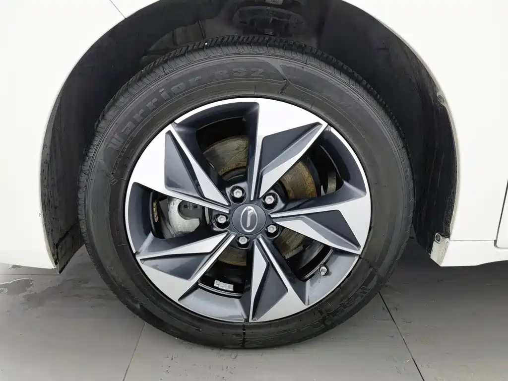 GAC Motor Trumpchi M6 — миниатюра 17