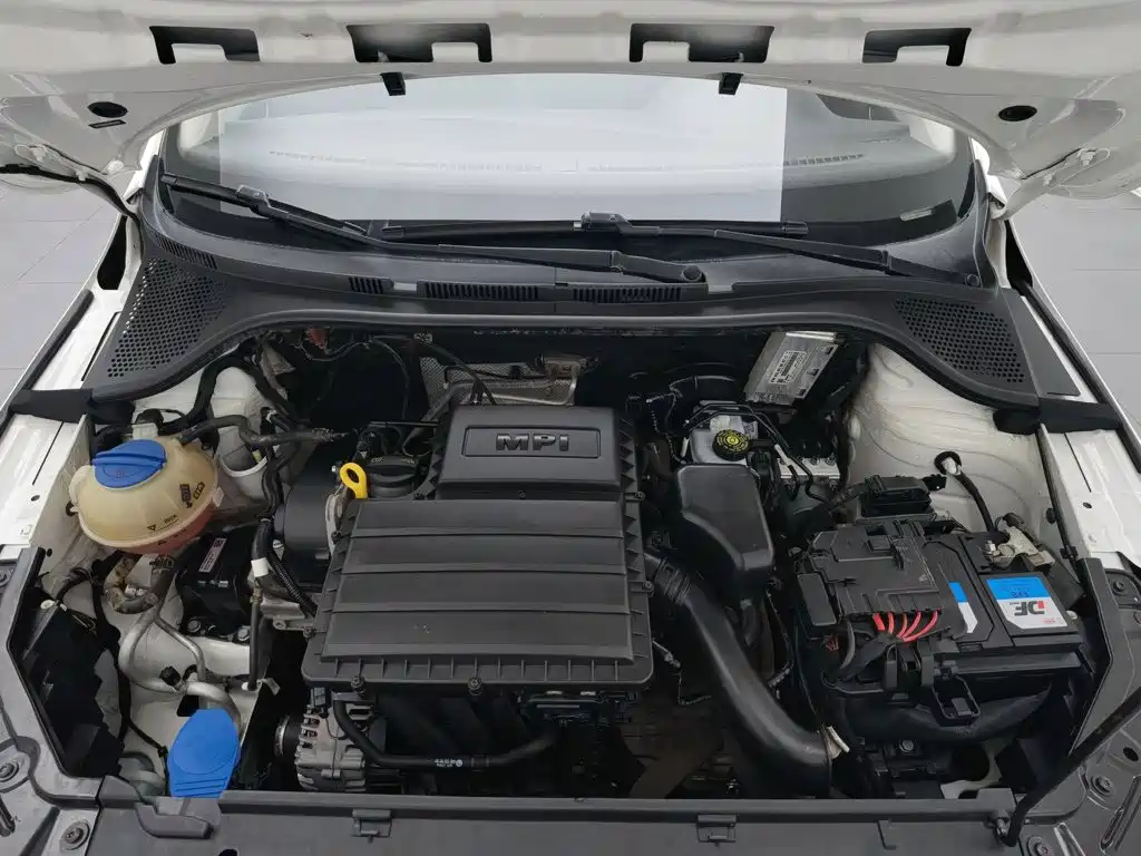 Skoda Rapid — миниатюра 6