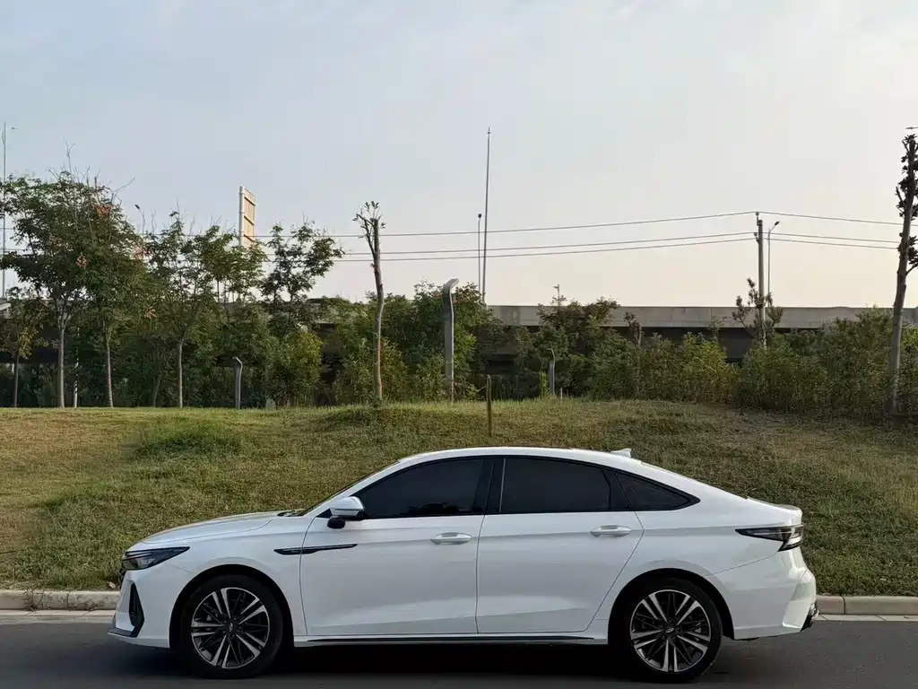 Chery Arrizo 8 — миниатюра 3