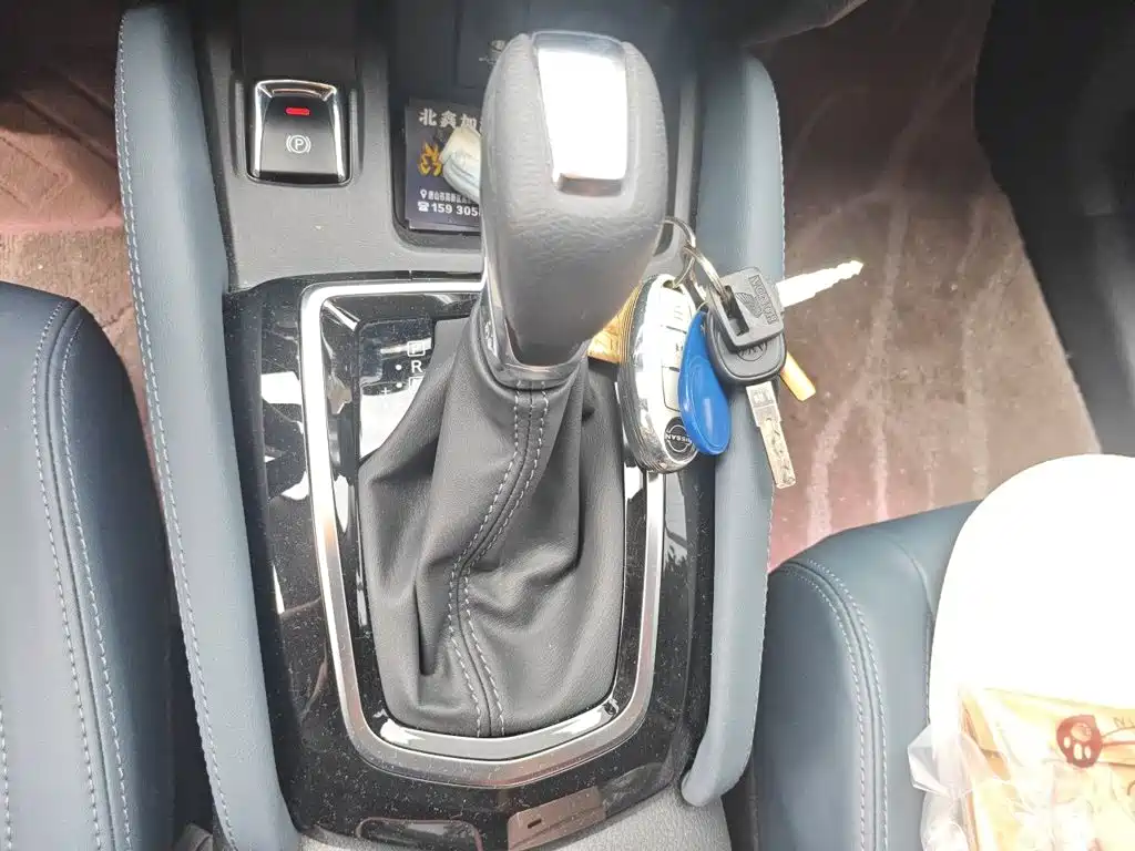 Nissan Qashqai — миниатюра 15