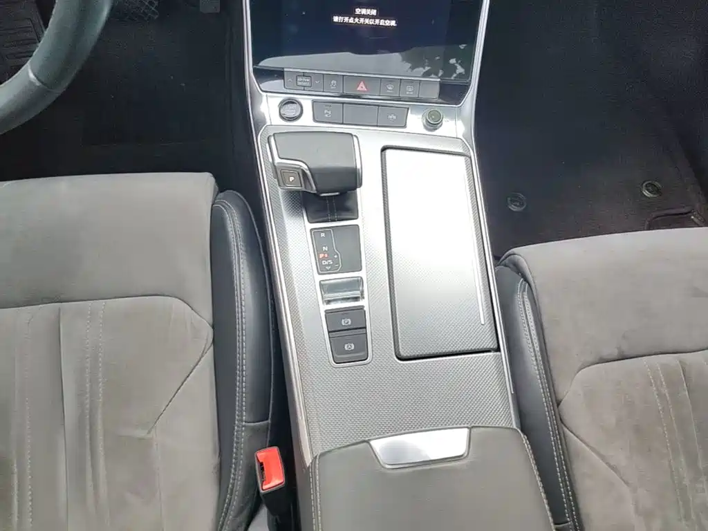 Audi A6L — миниатюра 14