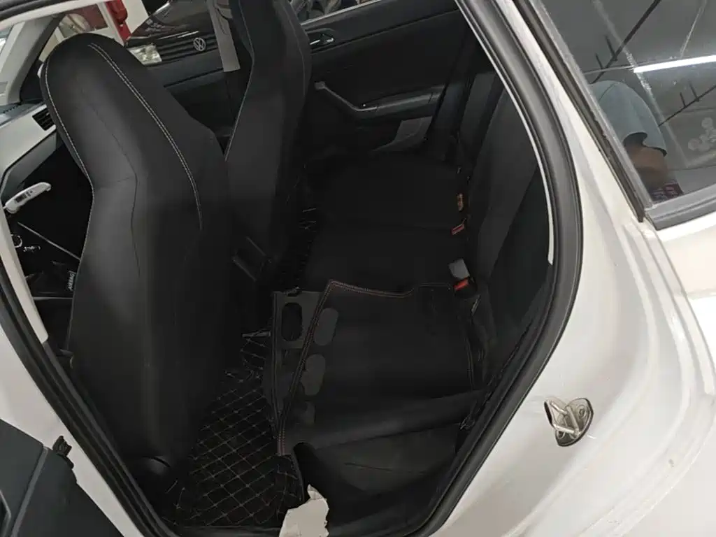 Volkswagen Polo — миниатюра 17