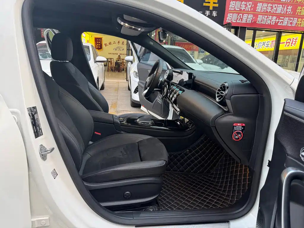 Mercedes-Benz A-Class — миниатюра 6