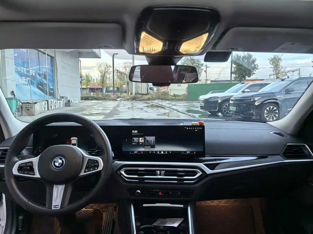 BMW i3 — миниатюра 4