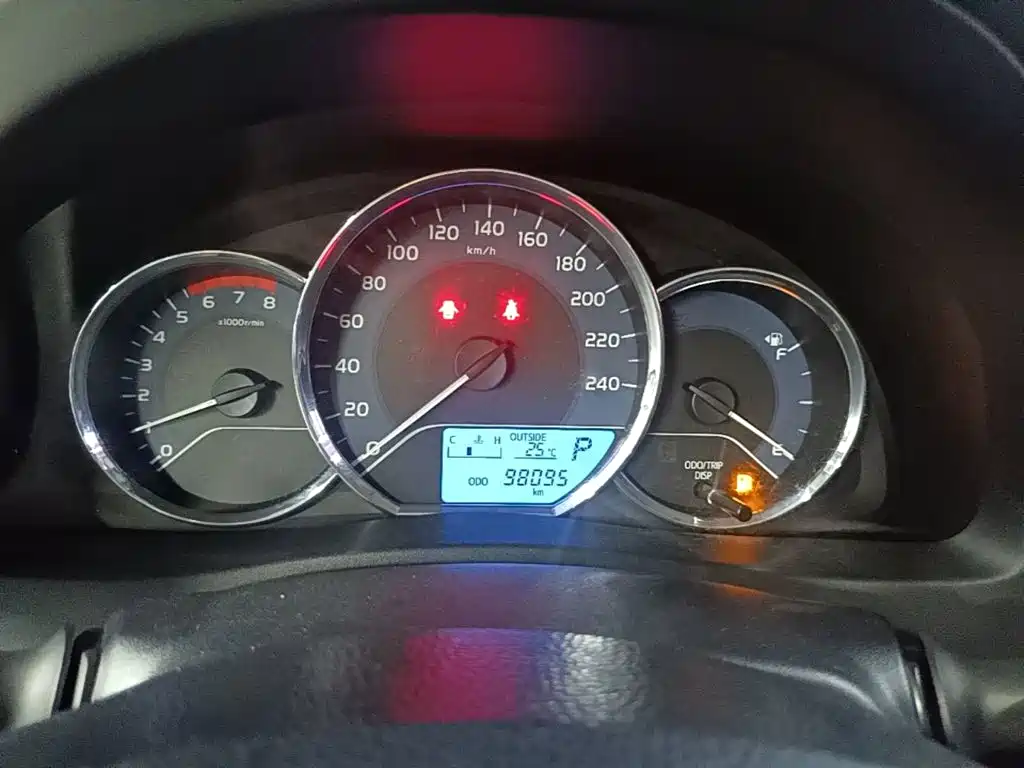 Toyota Corolla — миниатюра 12